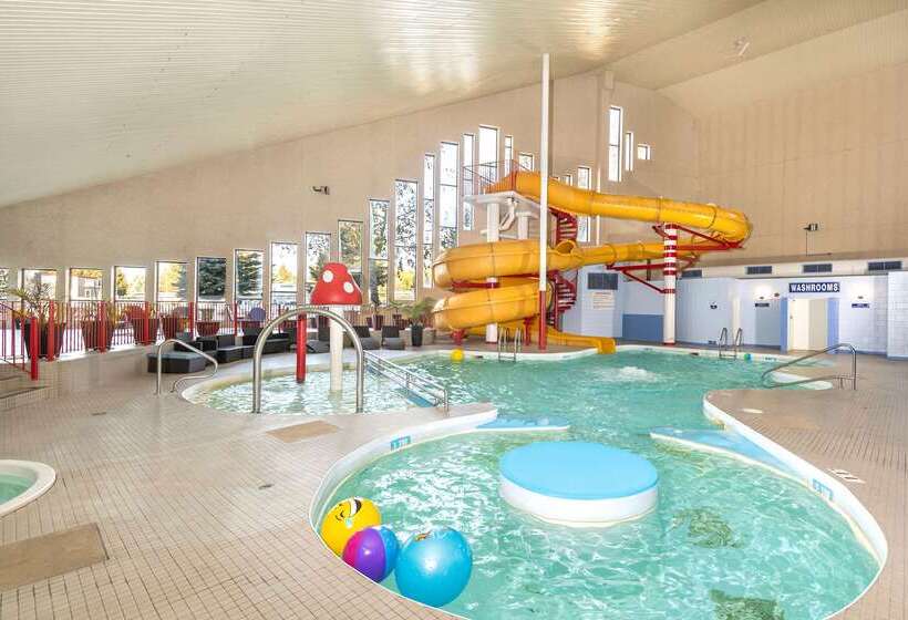 فندق Clarion Pointe