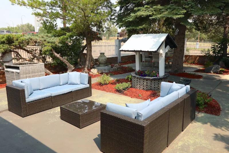 فندق Clarion Pointe