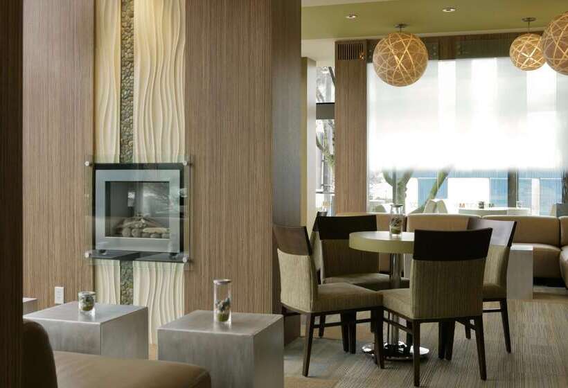 Отель Coast Bastion