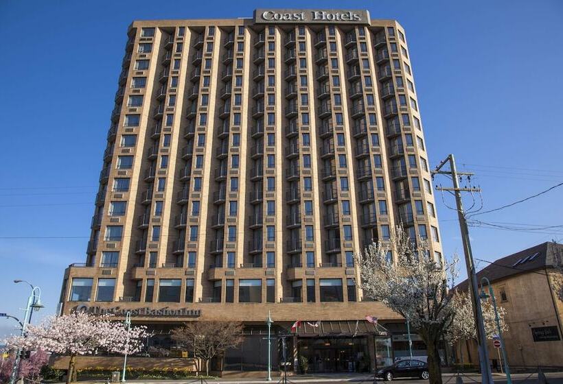 Отель Coast Bastion