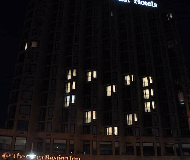 Отель Coast Bastion