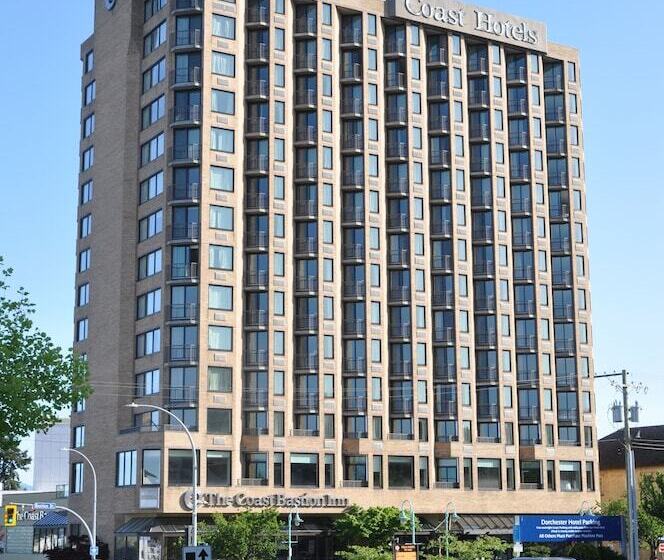 Отель Coast Bastion