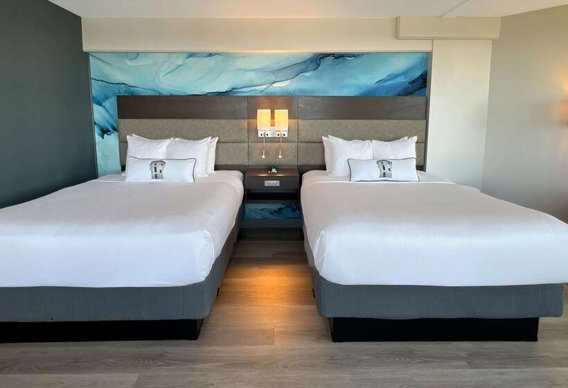 Отель Coast Bastion