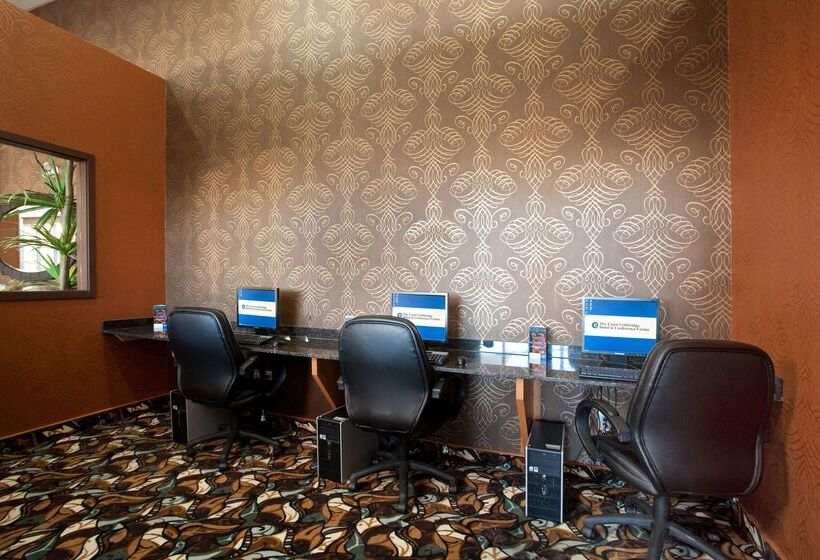 Coast Lethbridge Hotel & Conference Centre