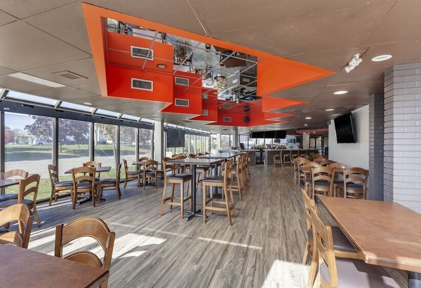 فندق Comfort Inn Airport West