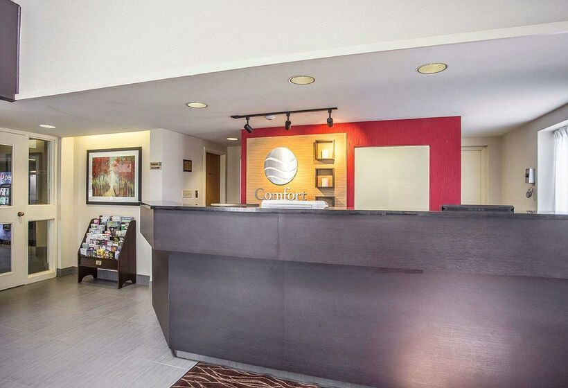 בית מלון כפרי Comfort Inn Gatineau