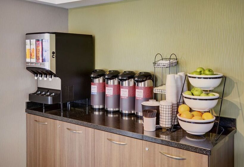 בית מלון כפרי Comfort Inn Gatineau