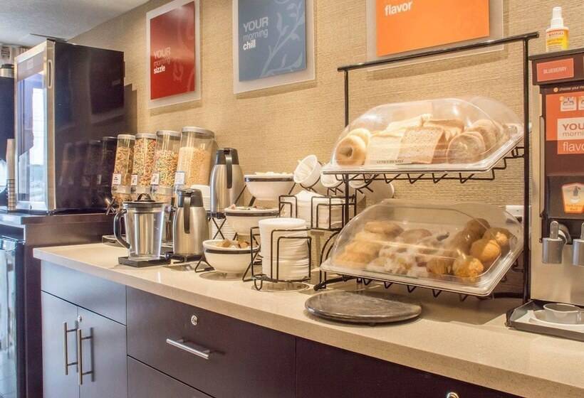 فندق Comfort Inn