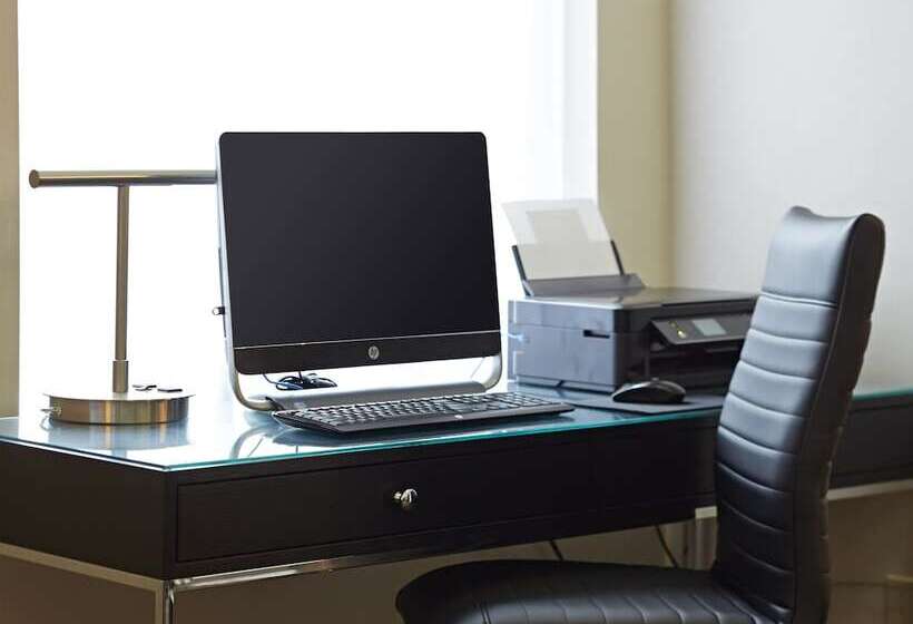 בית מלון כפרי Comfort Inn Hamilton