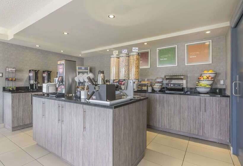 فندق Comfort Inn