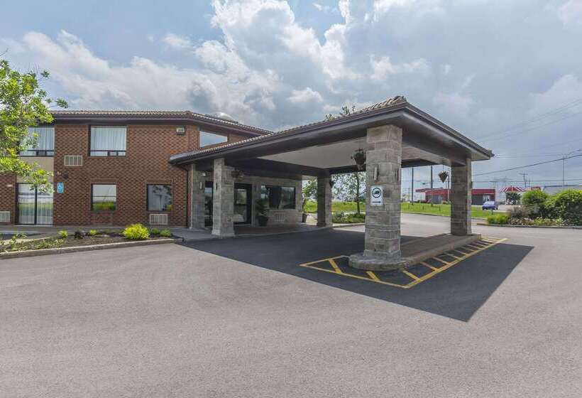 בית מלון כפרי Comfort Inn