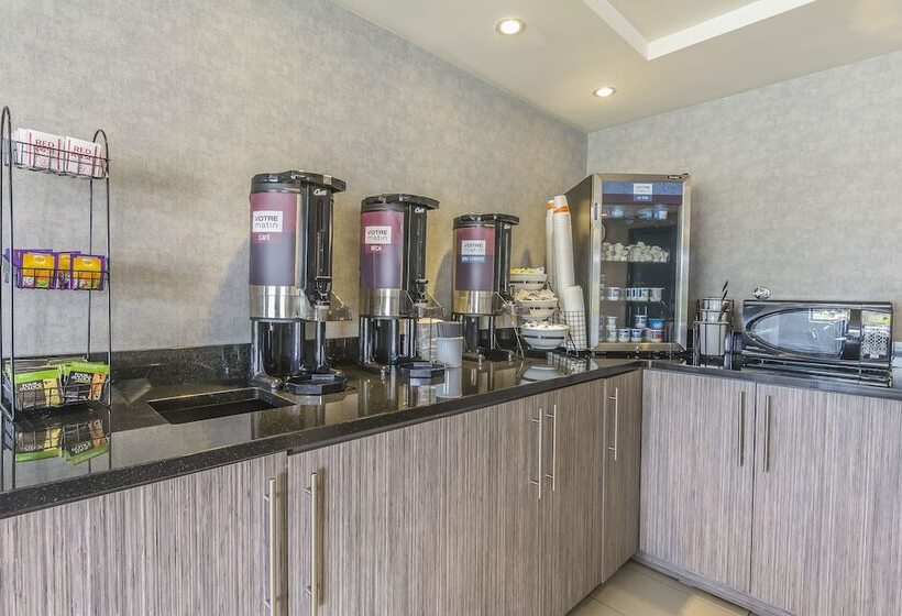 فندق Comfort Inn