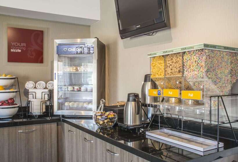 فندق Comfort Inn