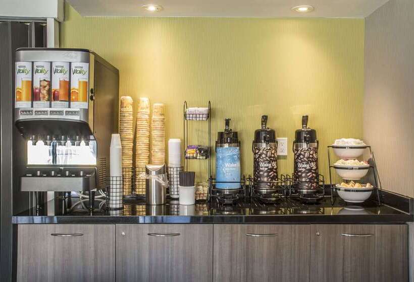 فندق Comfort Inn