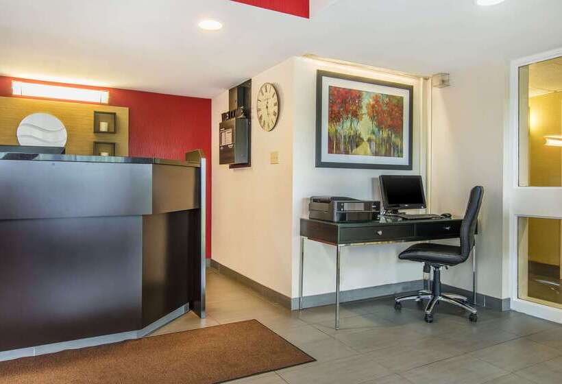 هتل Comfort Inn Magnetic Hill