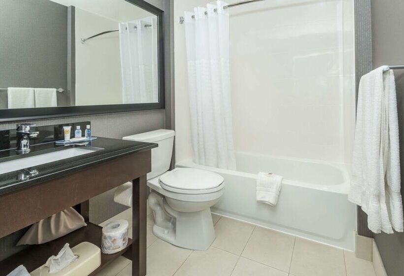 فندق Comfort Inn