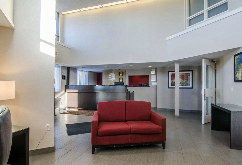 בית מלון כפרי Comfort Inn