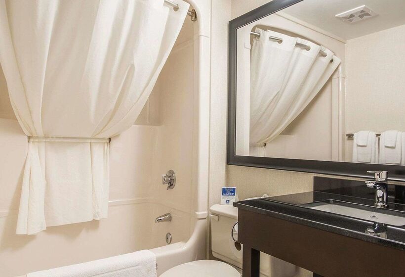 فندق Comfort Inn