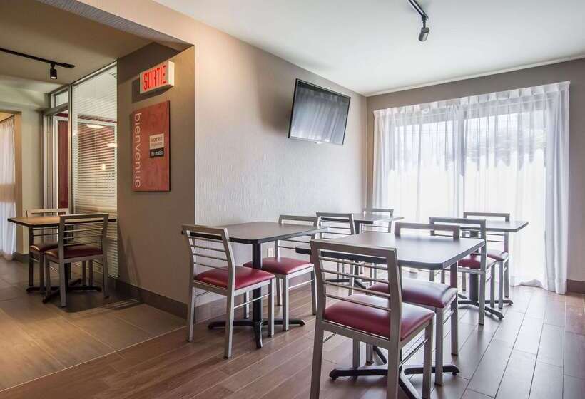 فندق Comfort Inn Sherbrooke