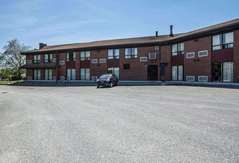فندق Comfort Inn Sherbrooke