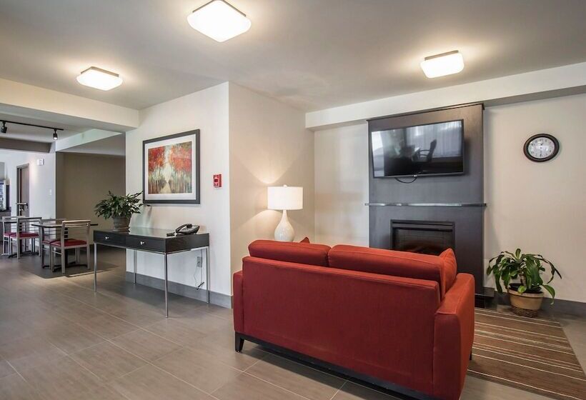 فندق Comfort Inn Sherbrooke