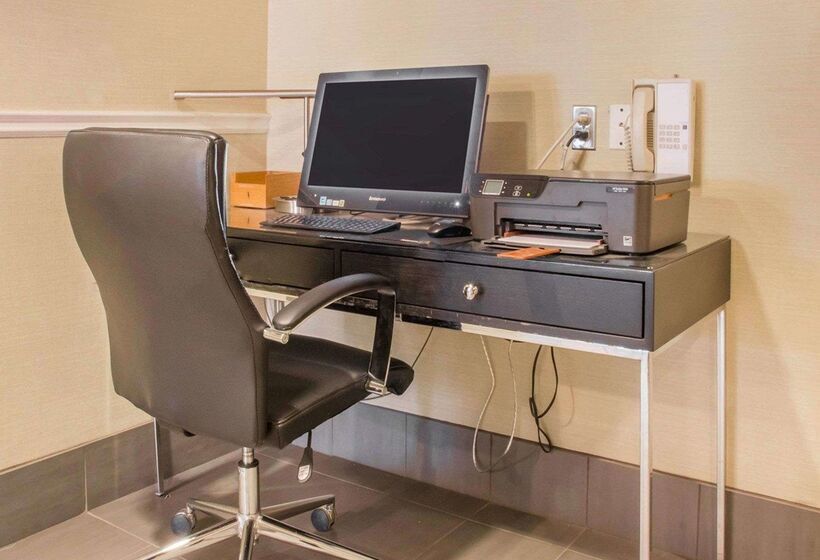 فندق Comfort Inn South