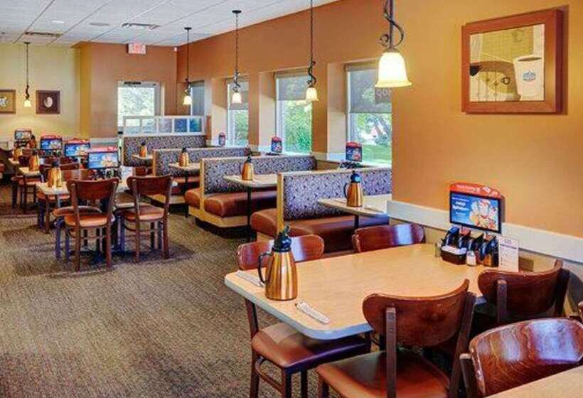 فندق Comfort Inn