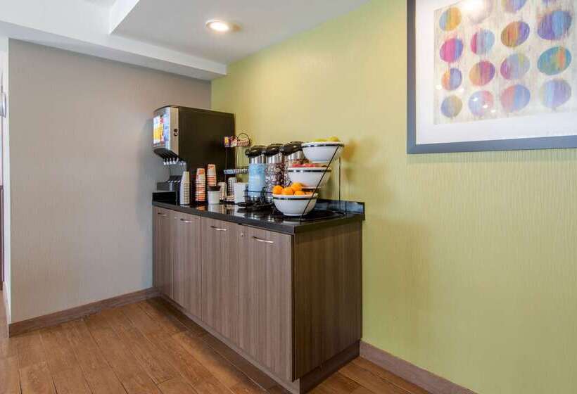 فندق Comfort Inn