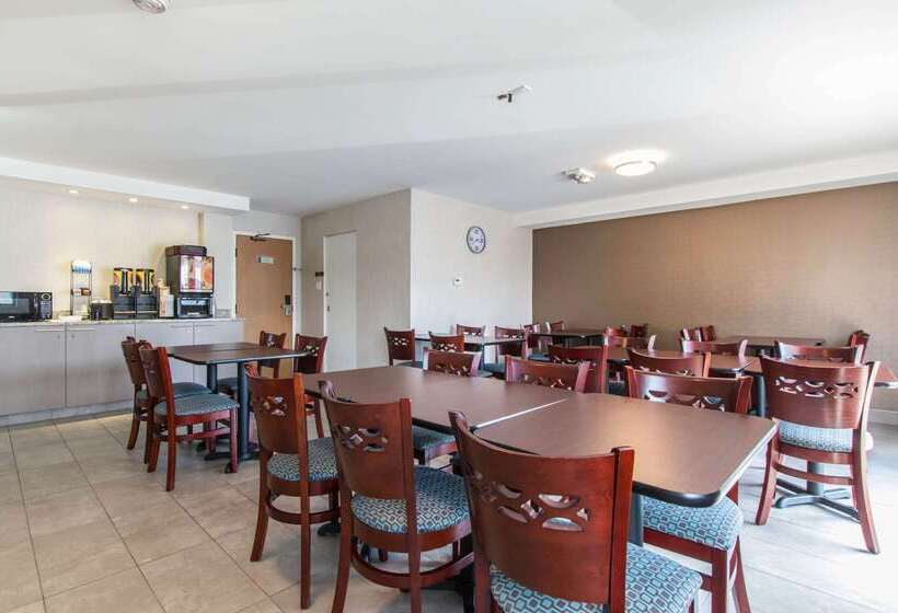 ホテル Comfort Inn