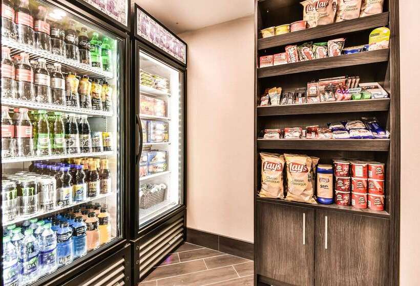 ホテル Comfort Inn