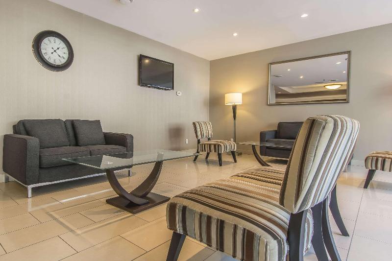 ホテル Comfort Suites Downtown