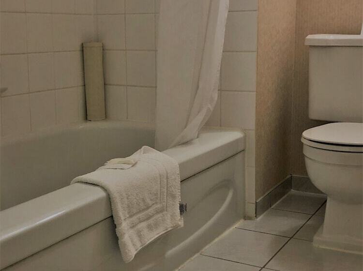 בית מלון כפרי Courtyard By Marriott Regina Downtown