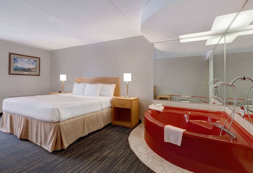 هتل Days Inn By Wyndham Niagara Falls Near The Falls