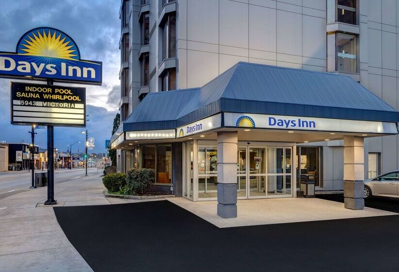 هتل Days Inn By Wyndham Niagara Falls Near The Falls