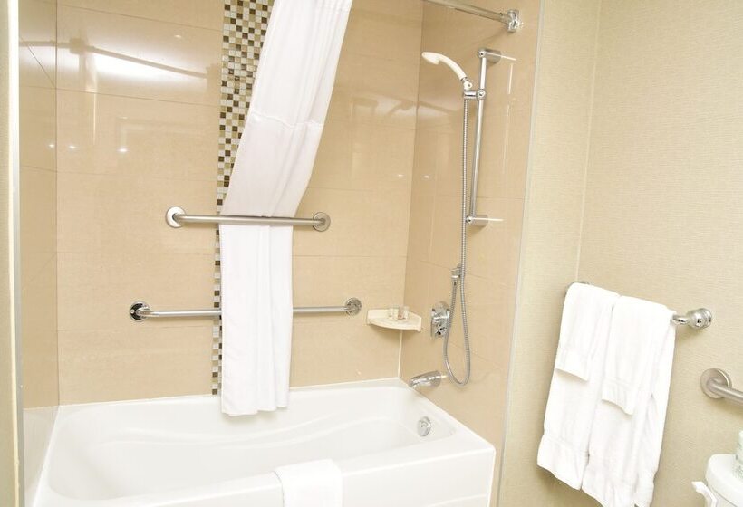 酒店 Days Inn By Wyndham Ottawa