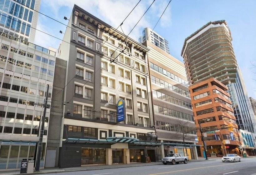 فندق Days Inn By Wyndham Vancouver Downtown