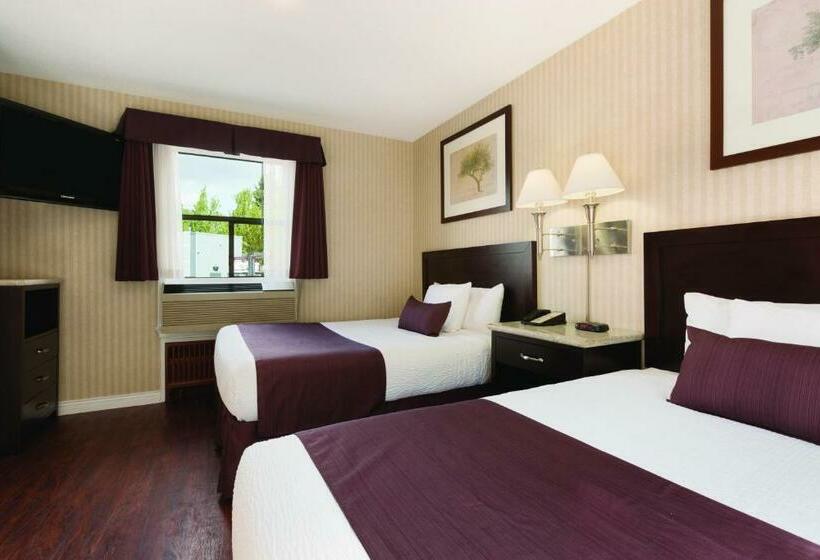 酒店 Days Inn By Wyndham Vancouver Metro