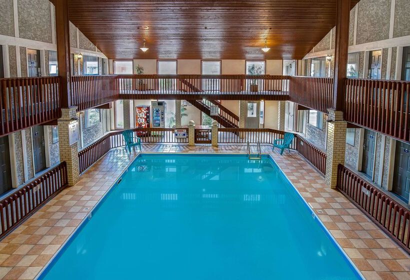 ホテル Days Inn By Wyndham Vernon