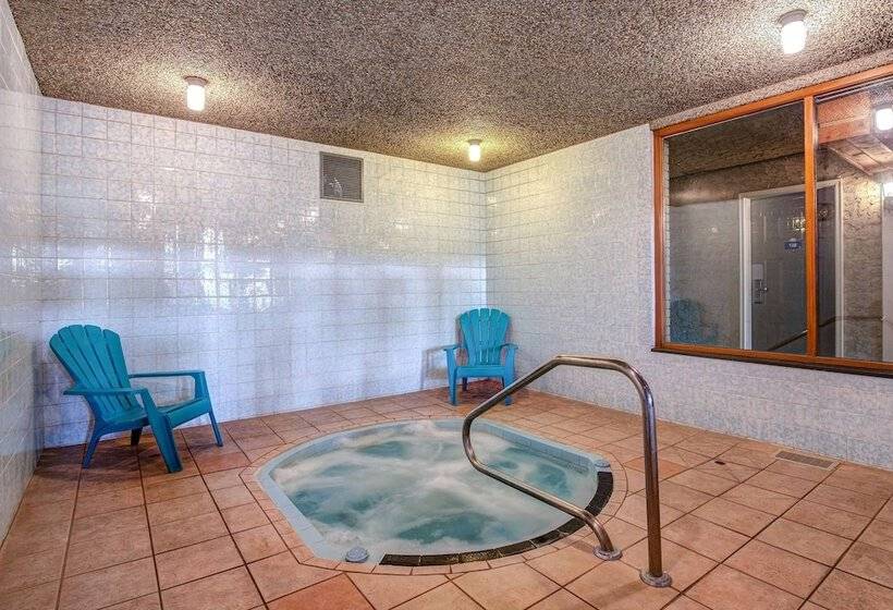 ホテル Days Inn By Wyndham Vernon