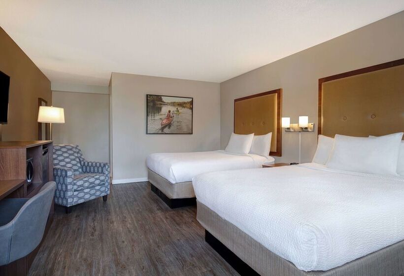 ホテル Days Inn By Wyndham Victoria Uptown