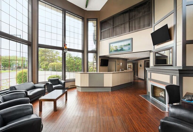 ホテル Days Inn By Wyndham Victoria Uptown