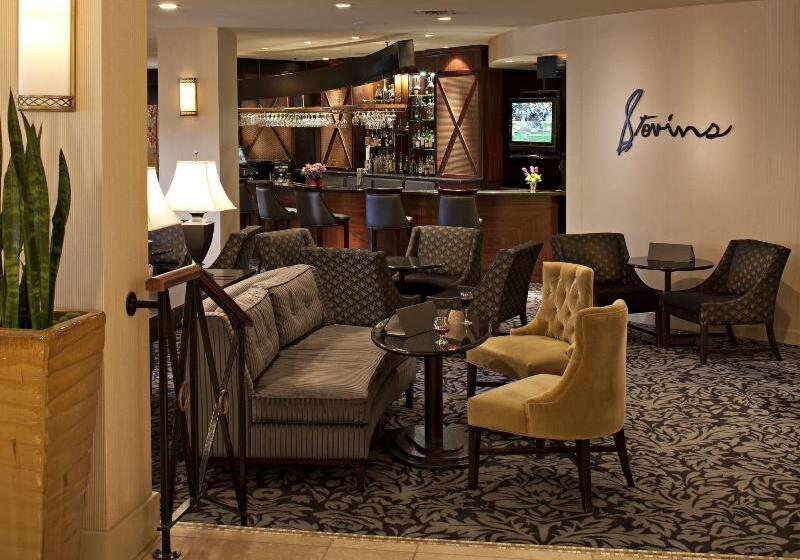 Delta Hotels By Marriott Bessborough