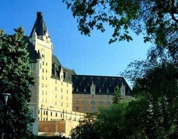 Delta Hotels By Marriott Bessborough