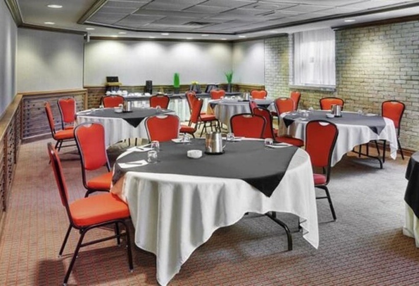 Delta Hotels By Marriott London Armouries