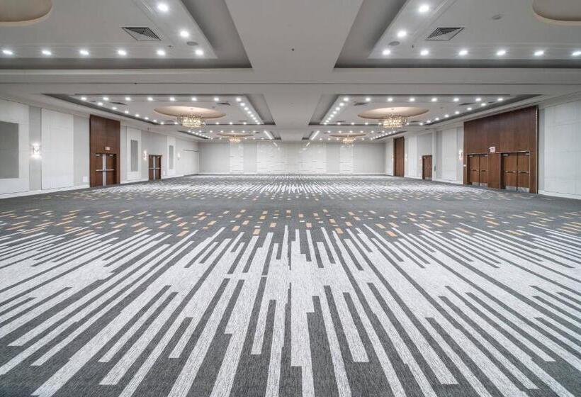 Delta Hotels By Marriott Ottawa City Centre