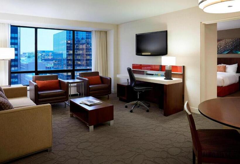 Delta Hotels By Marriott Ottawa City Centre