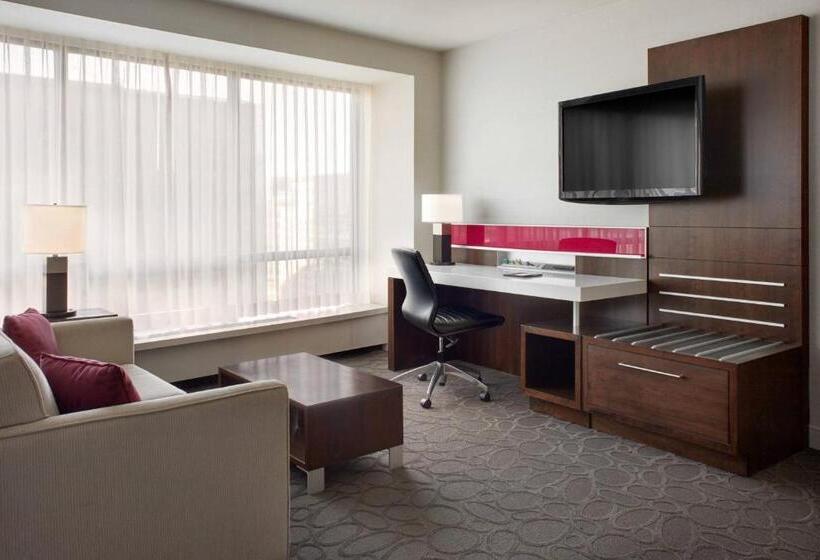 Delta Hotels By Marriott Ottawa City Centre