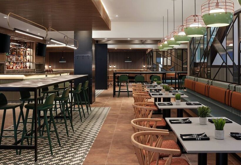 Delta Hotels By Marriott Saskatoon Downtown