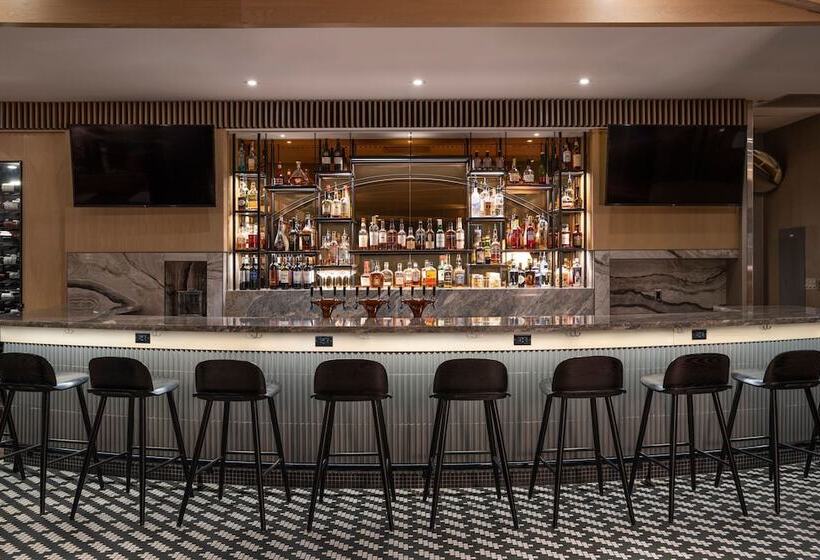 Delta Hotels By Marriott Saskatoon Downtown