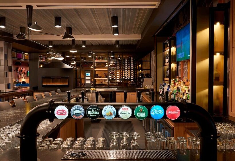 Delta Hotels By Marriott Toronto Airport & Conference Centre